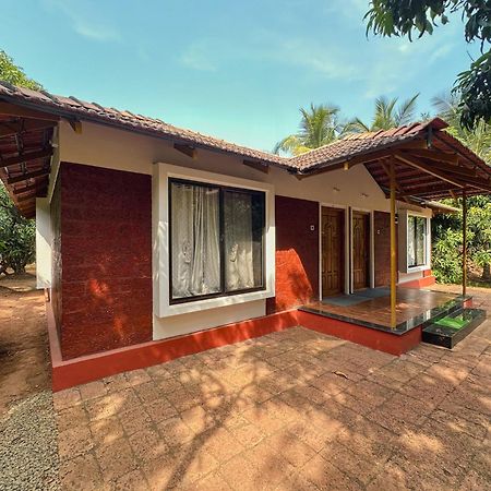 Prasad Villas And Homestay Mathagāva エクステリア 写真