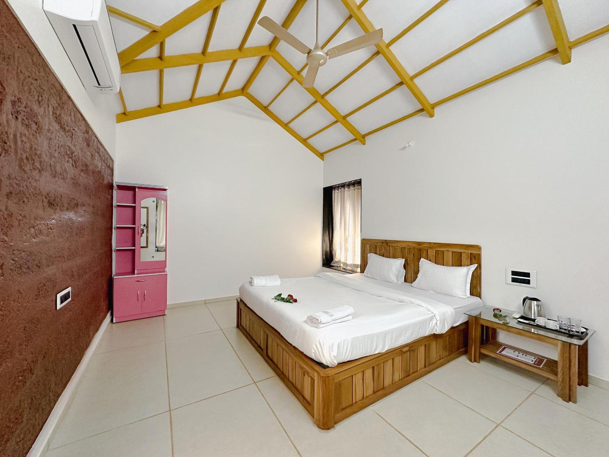 Prasad Villas And Homestay Mathagāva エクステリア 写真