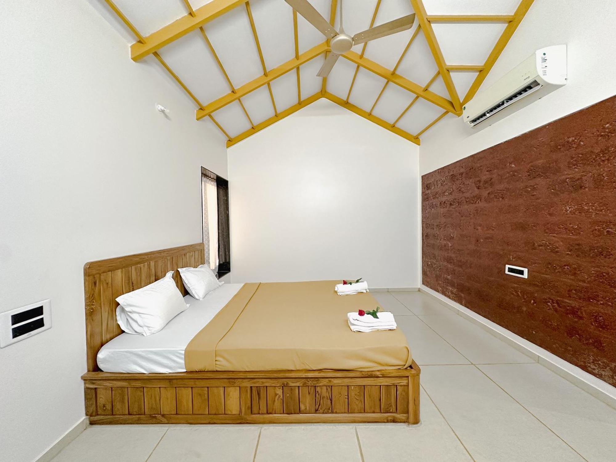 Prasad Villas And Homestay Mathagāva エクステリア 写真